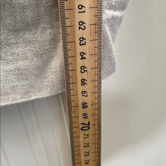 Banana Republic - Linen Blend Tailored Fit Preppy Ankle Pants - Cream - 36x32 - Picture 7 of 13